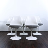 SET OF 5 EARLY PRODUCTION SAARINEN TULIP CHAIRS PRODUCED BY KNOLL INTERNATIONAL